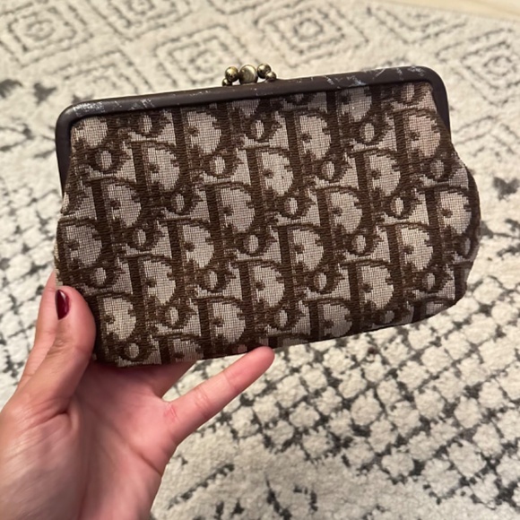 Dior Cosmetic/Clutch/Wallet Kisslock Pouch - Picture 4 of 14